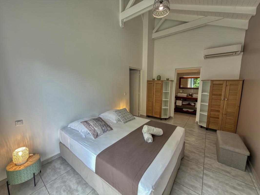 19.Location Villa piscine Saint François Guadeloupe_Suite parentale